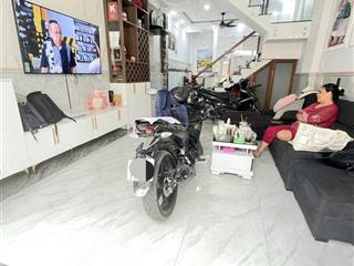 Phan xích long, phú nhuận, nhà đẹp ở ngay, 4 tầng, gần mt, ngang 4m, 128m2 dtsd, 6.45 tỷ