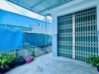 Bán nhà(gần biển)dt96m23pnôtô đậu cửahòn xệnvĩnh hoànha trangchỉ 4ty5