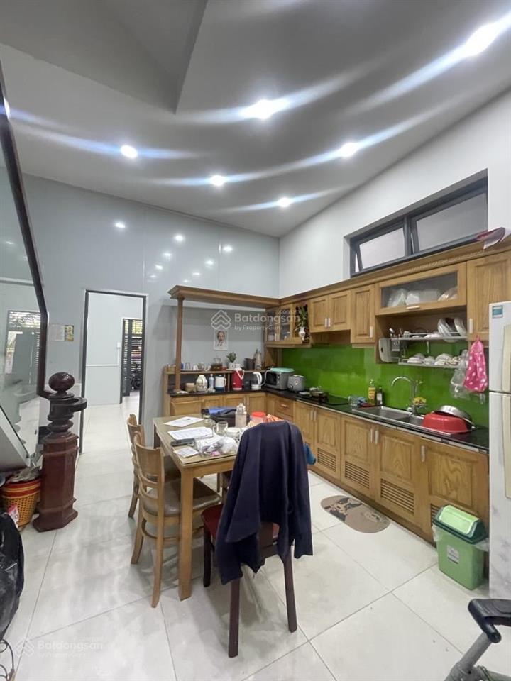 Nhanh mới kịp chính chủ giá rẻ  dòng tiền 12 phòng 25tr/thang  ngang khủng lớn gần 6m