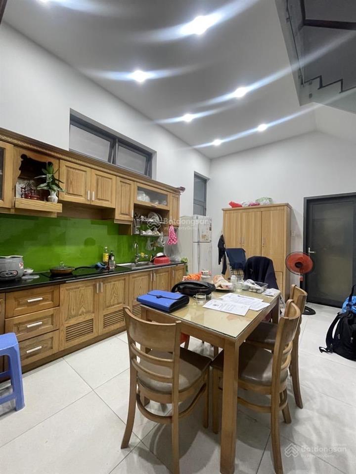 Nhanh mới kịp chính chủ giá rẻ  dòng tiền 12 phòng 25tr/thang  ngang khủng lớn gần 6m