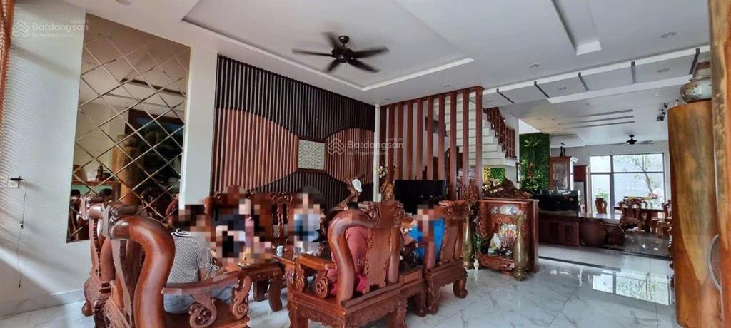 Bán nhà mặt tiền khu họ lê  6,7x24m  4 tầng  mặt tiền kinh doanh 15m có vỉa hè  giá chỉ 18 tỷ