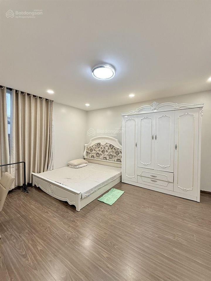 Bán nhà mặt tiền nguyễn sơn  5,5x19m  5 tầng  cho thuê 50tr/tháng  giá chỉ 13,5 tỷ