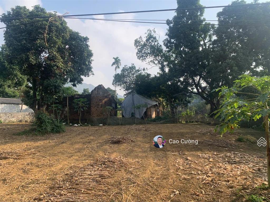 Chủ f0 bán gấp lô đất 2 mặt tiền bám đường lớn  thổ cư mà chỉ hơn 2 triệu/m tại lương sơn