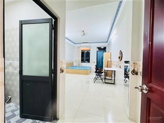 Nhượng căn hộ đẹp rộng mát ngay celedon tân phú