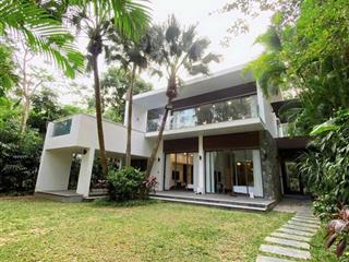 Tôi cần bán biệt thự nằm trong lõi khu resort flamingo (khu biệt thự cao cấp)