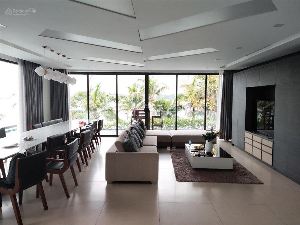 Tôi cần bán nhanh căn biệt thự 500m2 mặt hồ đại lải ( full nội thất cao cấp) giá 23 tỷ