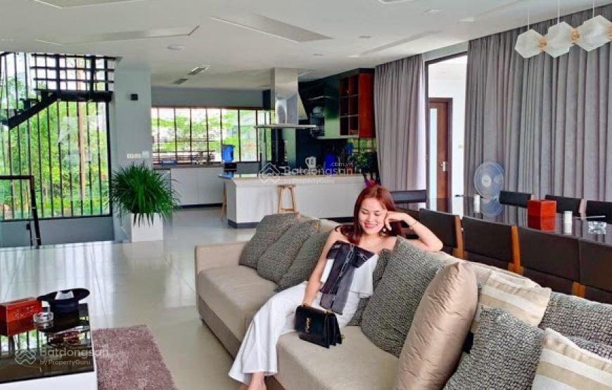 Tôi cần bán nhanh căn biệt thự 500m2 mặt hồ đại lải ( full nội thất cao cấp) giá 23 tỷ