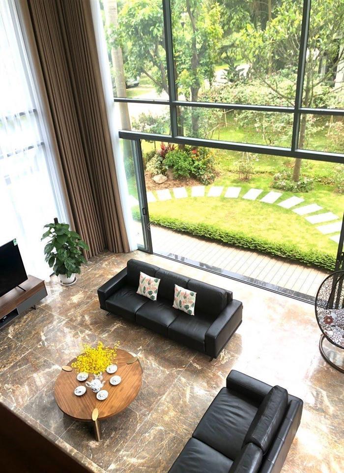Tôi cần bán biệt thự 500m2 mặt hồ đại lải đất sát mép hồ