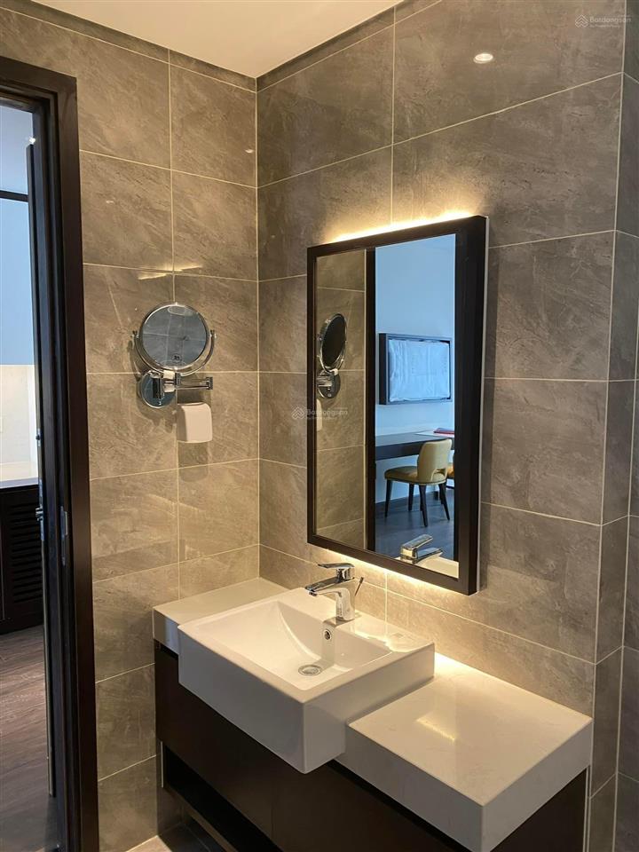 Studio 30m full nội thất, sẵn sổ đỏ cách biển một bước chân trung tâm hạ long cần bán gấp