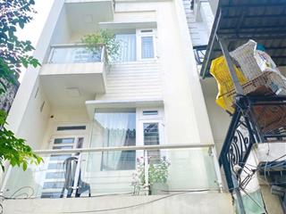 Chính chủ cho thuê nguyên căn quang trung p8, giá 16tr/tháng