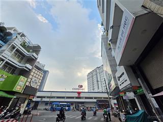 Biệt thự trung tâm quận 1  ngay coop cống quỳnh