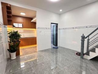 Nhà vi bằng 2 tầng 4x18m cách lê văn khương 100m giá 2.65 tỷ