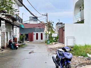 Bán đất thổ cư 128m2 bà điểm hóc môn