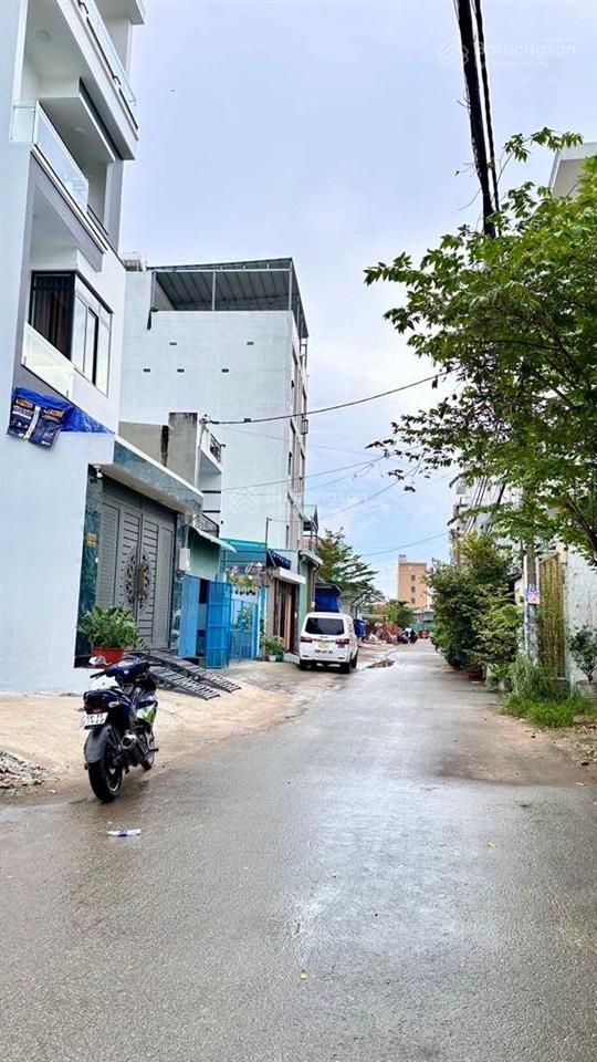 Bán đất thổ cư 128m2 bà điểm hóc môn