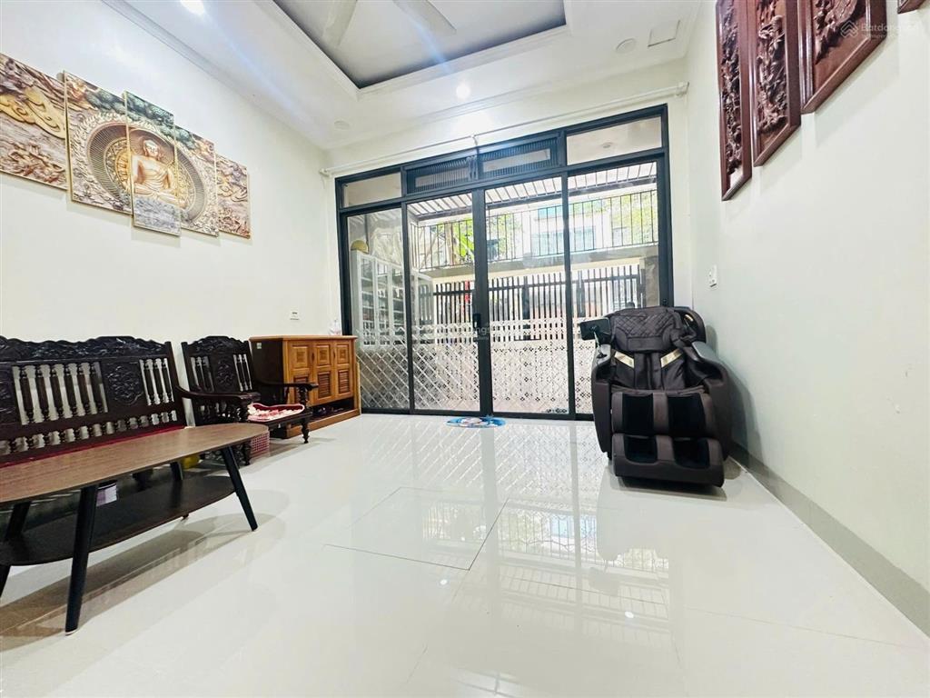 Lk vip trịnh văn bô dt 69m x 4t, giá 17.45 tỷ tl , kd vp, vỉa hè 3 oto tránh
