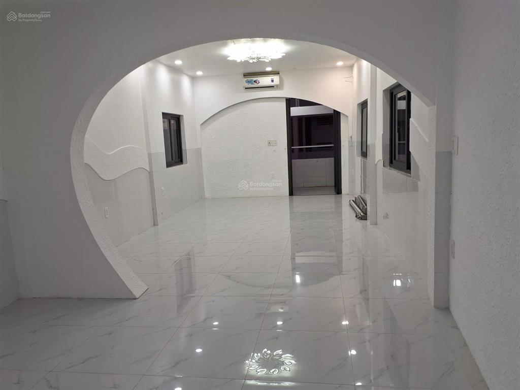 Cho thuê nhà nguyên căn mặt tiền thị xã la gi, bình thuận