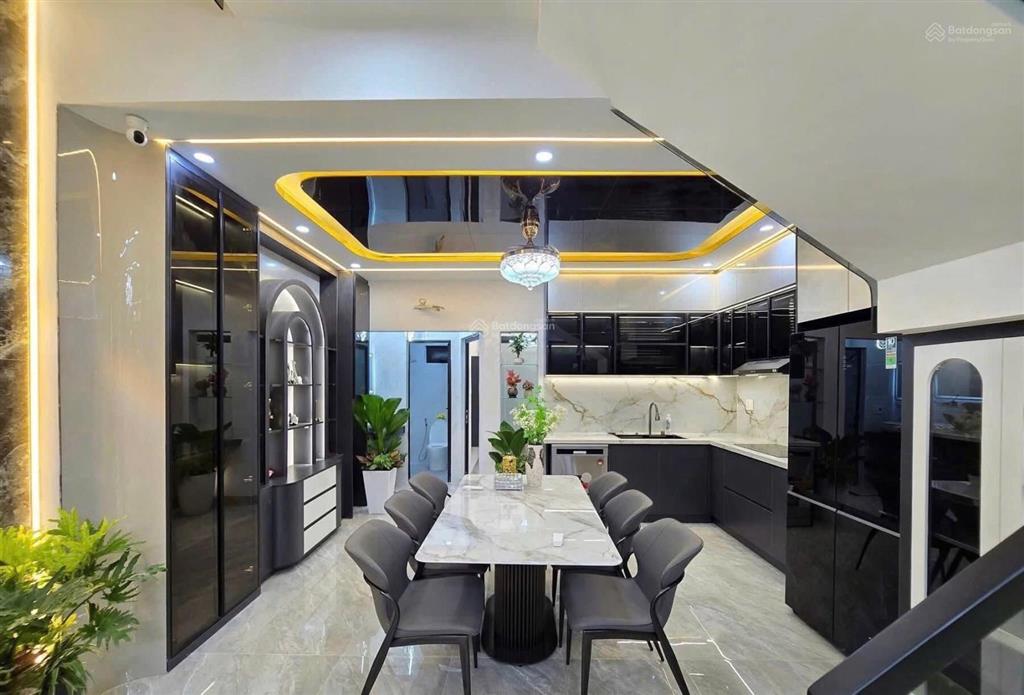 Bán nhà dương quảng hàm (đường số 20 gần toà án gò vấp), 64m2, 4pn, hẻm ô tô, sổ riêng