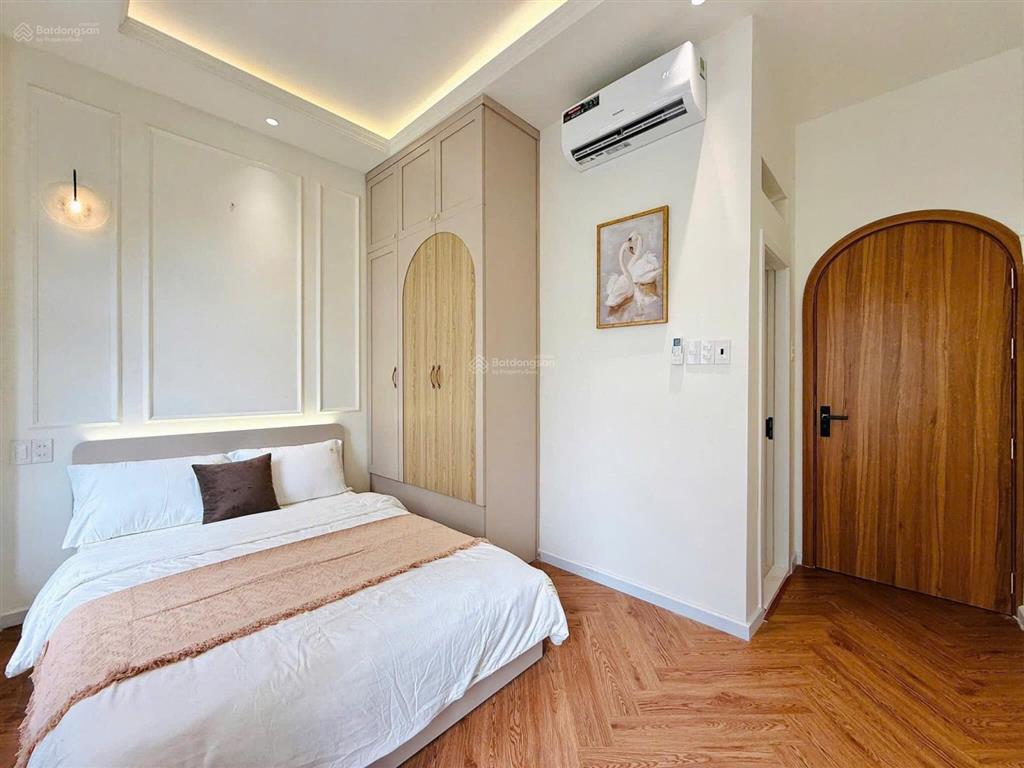 Bán nhà riêng 4pn, 4wc tại lý chính thắng, quận 3, 59m2/ 5 tỷ2, view đẹp, hẻm ô tô