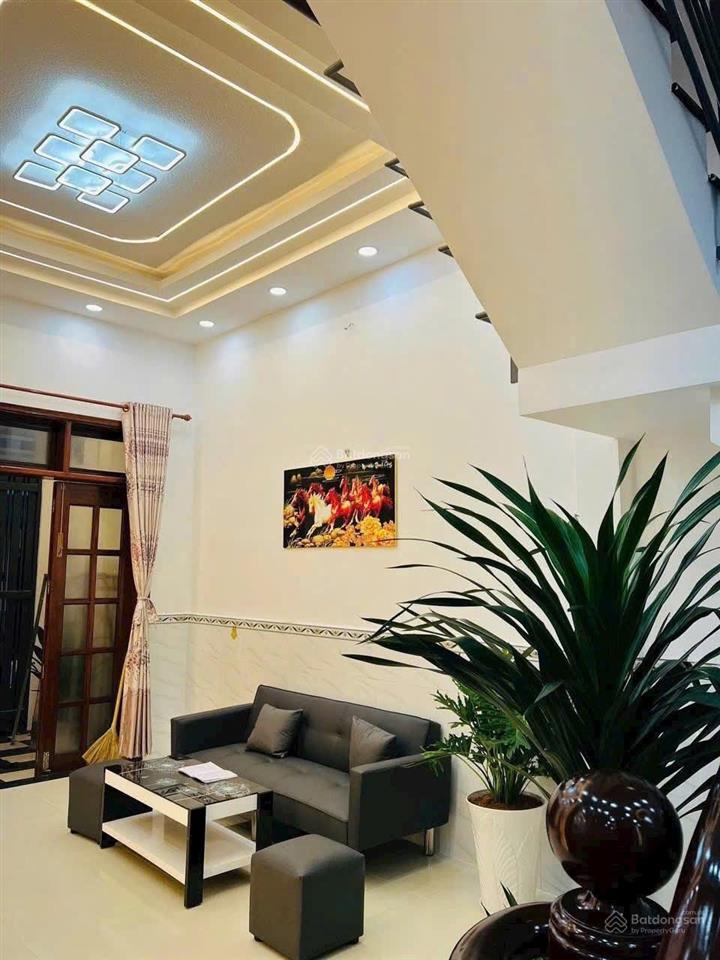 Bán nhà giá tốt, đường kỳ đồng, p9, quận 3, 63m2/ 3tỷ5, 4pn, 1 trệt 2 lầu, hẻm ô tô, dân trí cao