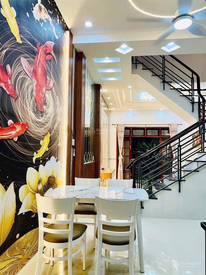 Bán nhà giá tốt, đường kỳ đồng, p9, quận 3, 63m2/ 3tỷ5, 4pn, 1 trệt 2 lầu, hẻm ô tô, dân trí cao