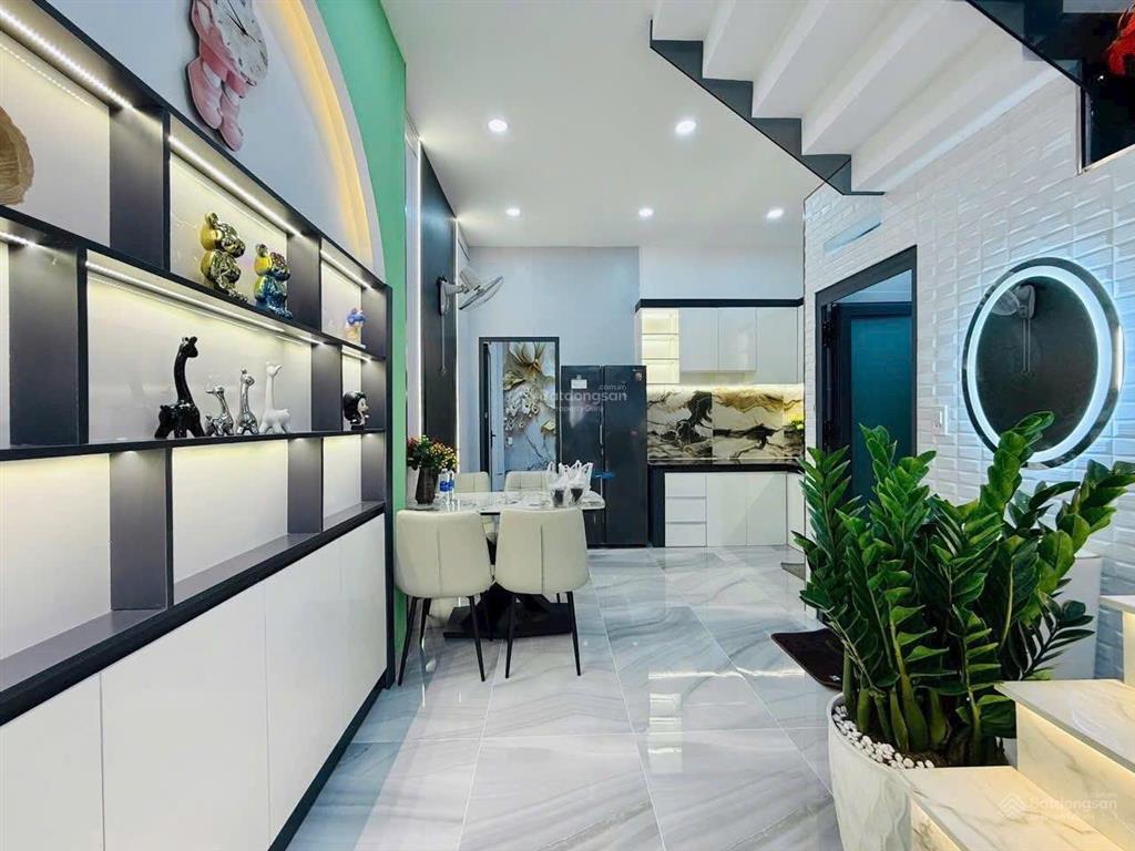 Bán nhà riêng đẹp tại phan văn trị, 2tỷ3, 56m2, 3pn + 3wc, gò vấp, hcm