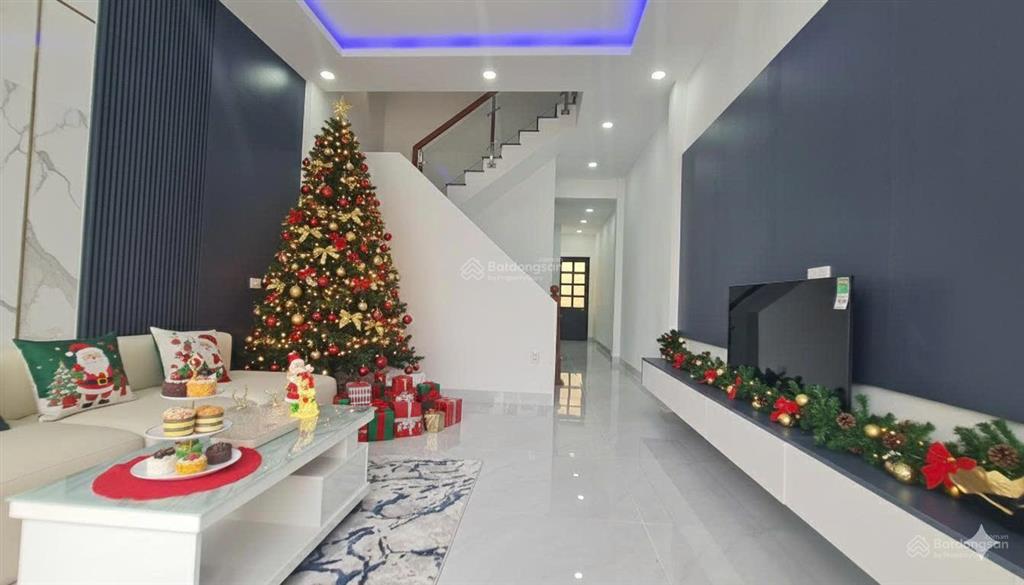 Nhà phố  sổ hồng sẵn  nhà xây sẵn