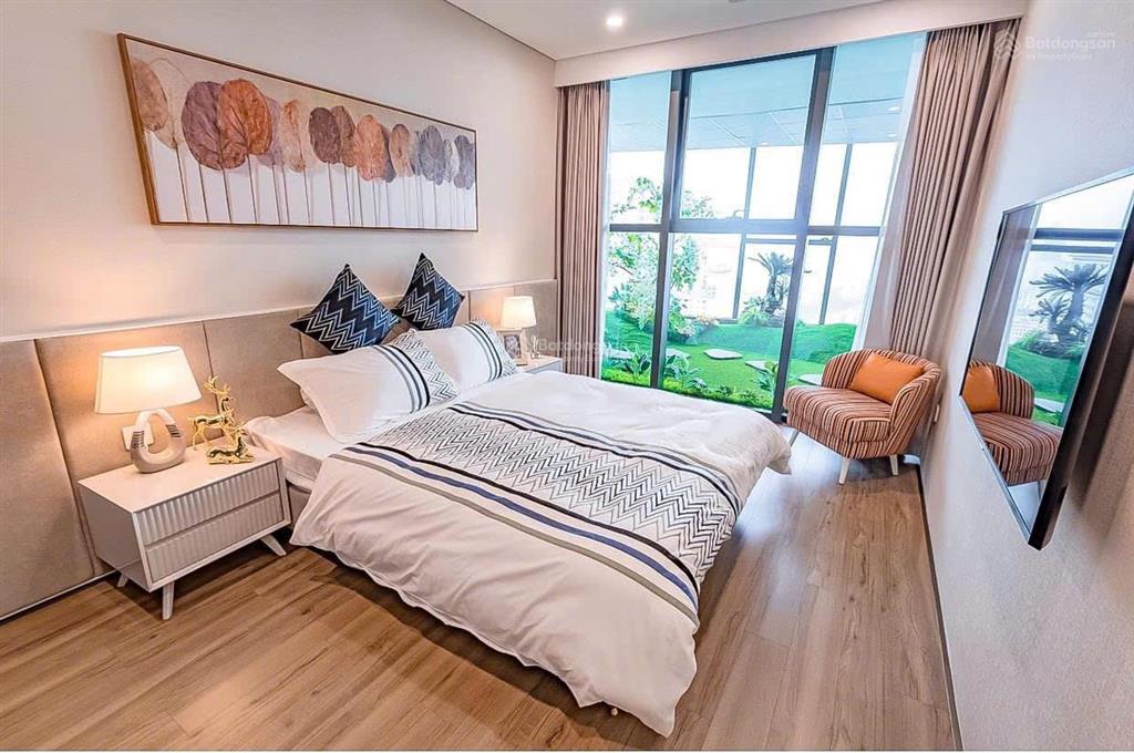 Bán căn góc 3 phòng ngủ full nội thất cao cấp tại 90 đường láng, đống đa, hà nội. nhận nhà ở ngay