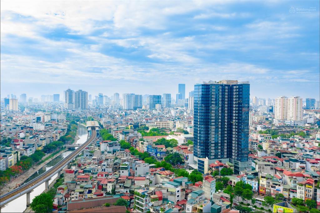 Bán căn góc 3 phòng ngủ full nội thất cao cấp tại 90 đường láng, đống đa, hà nội. nhận nhà ở ngay