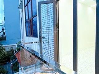 Bán nhà chính chủ  góc 2 mặt tiền hẻm 4m  đoàn văn bơ, quận 4