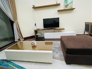 Bán căn hộ chung cư royal city nguyễn trãi 104m cc đông nam tầng trung 13.x tỷ