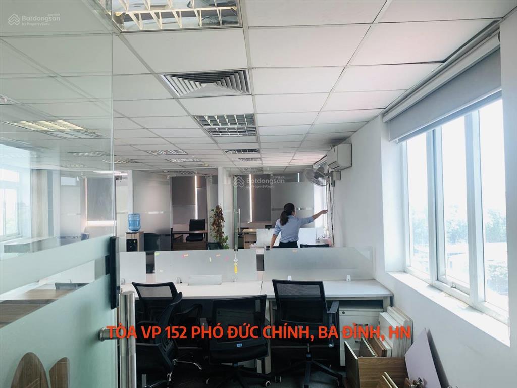 Tòa nhà vp 12 tầng tại ngã tư cửa bắc  phó đức chính còn dt 75, 125 và 250m2 giá rẻ nhất khu vực