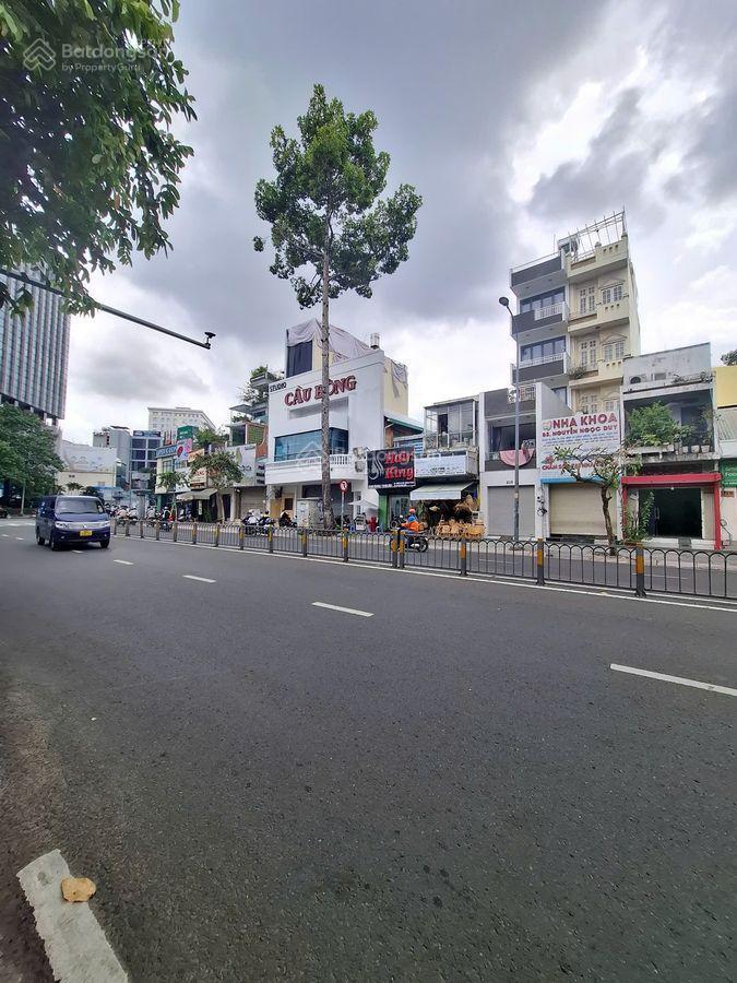 Quận 1  mt đinh tiên hoàng  53m2  19 tỷ  2 mặt tiền  nở hậu