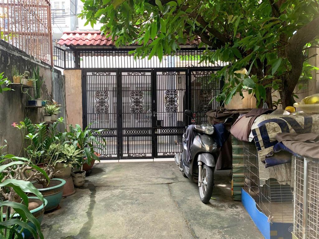 Phú nhuận  mt nguyễn đình chính  150m2  27.5 tỷ  2 tầng  lô góc  nở hậu 10m