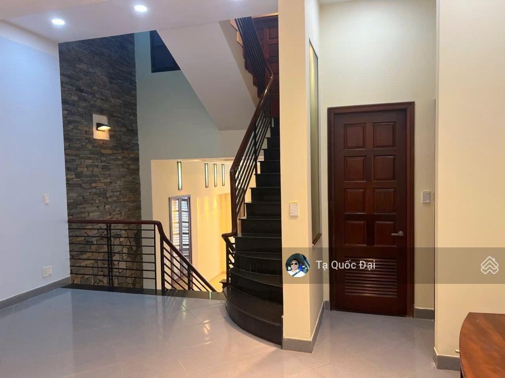 Phú nhuận  mt phan tây hồ  105m2  24 tỷ  4 tầng  gara 2 ô tô