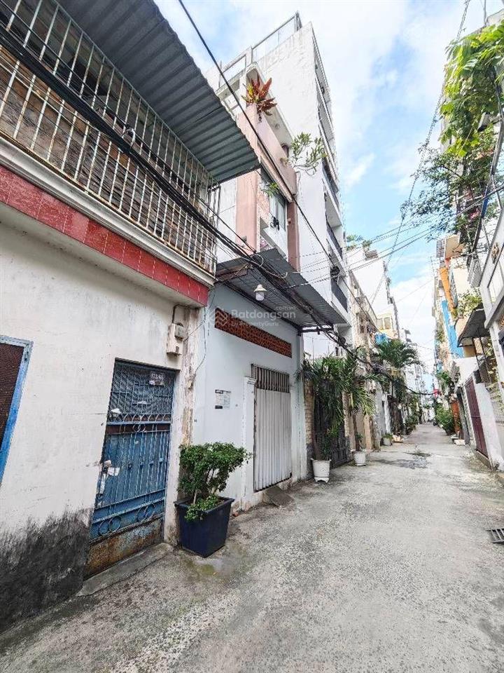 Quận 10  hai mặt tiền tô hiến thành  dtcn 134.1m2  gần big c, bv 115, đh bách khoa  43 tỷ!