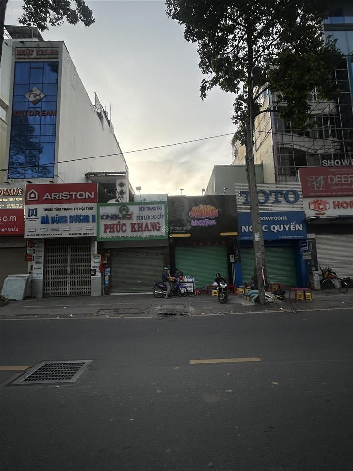 Quận 10  hai mặt tiền tô hiến thành  dtcn 134.1m2  gần big c, bv 115, đh bách khoa  43 tỷ!