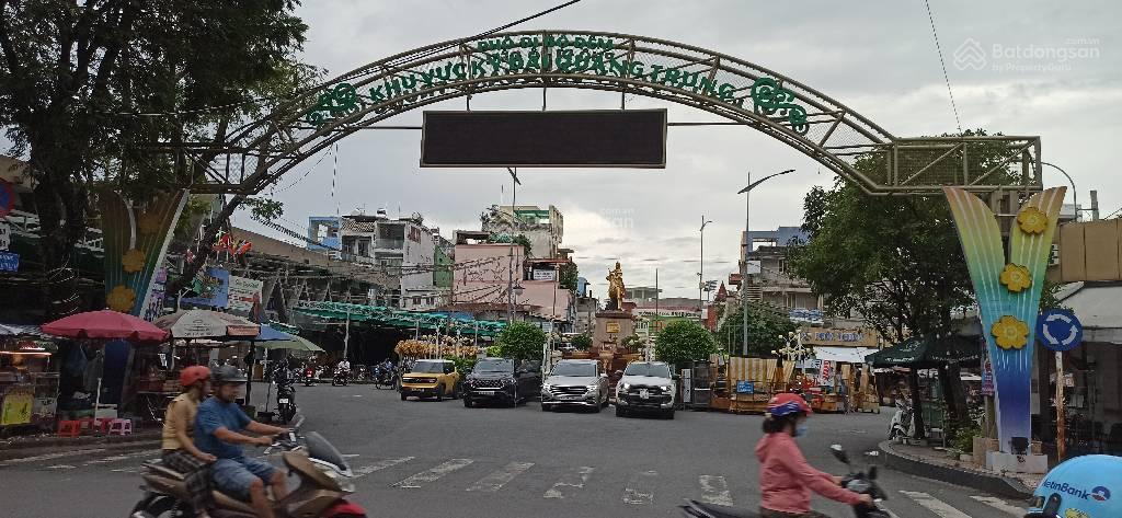 Quận 10  lô góc hai mặt tiền  nguyễn lâm  ngay chợ nguyễn tri phương  35m2  5 tầng  11.6 tỷ!