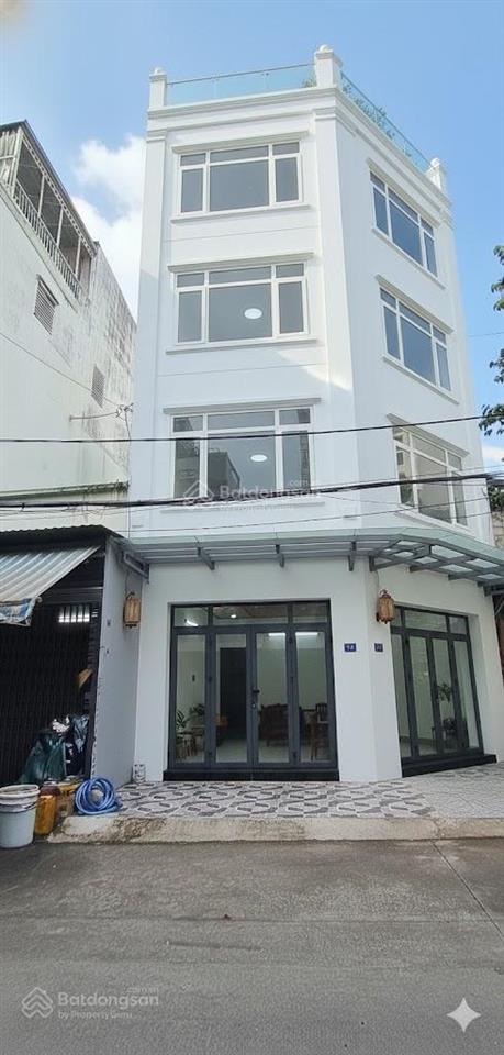 Quận 10  lô góc hai mặt tiền  nguyễn lâm  ngay chợ nguyễn tri phương  35m2  5 tầng  11.6 tỷ!