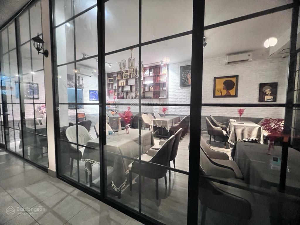 Quận 1  phan tôn  205m2  65 tỷ  biệt thự mặt tiền đường  sân vườn