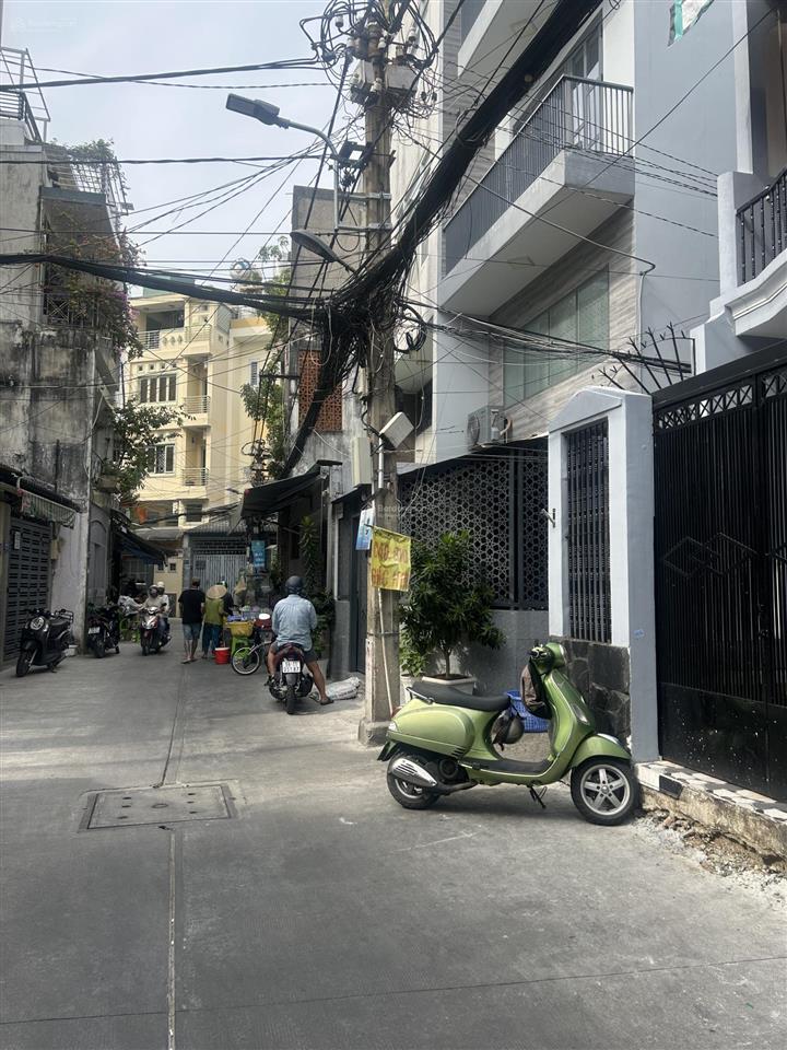 Quận 3  trần quang diệu  77.8m2  10 tỷ  3 mặt hẻm thoáng  xe hơi đậu cửa  xây mới/cải tạo