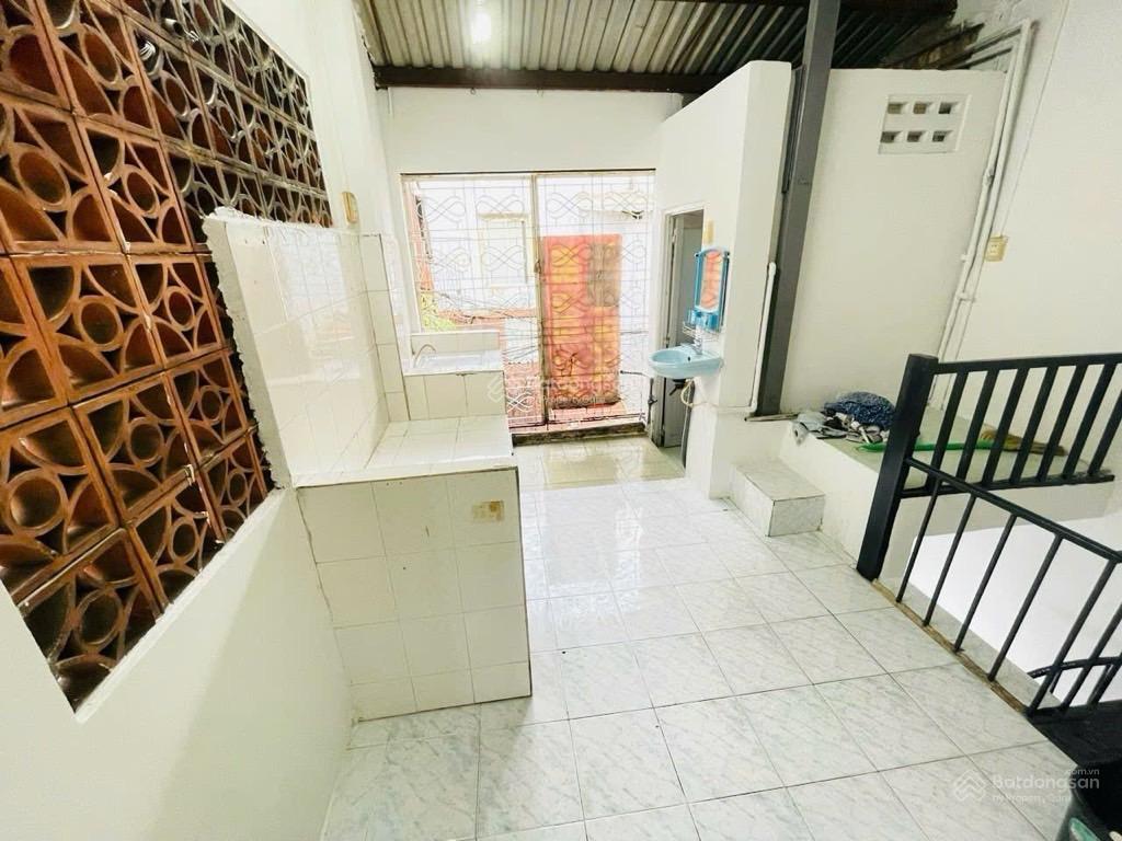 Phú nhuận  phan đình phùng  45m2  17.5 tỷ  mặt tiền kinh doanh  lô góc 3mt