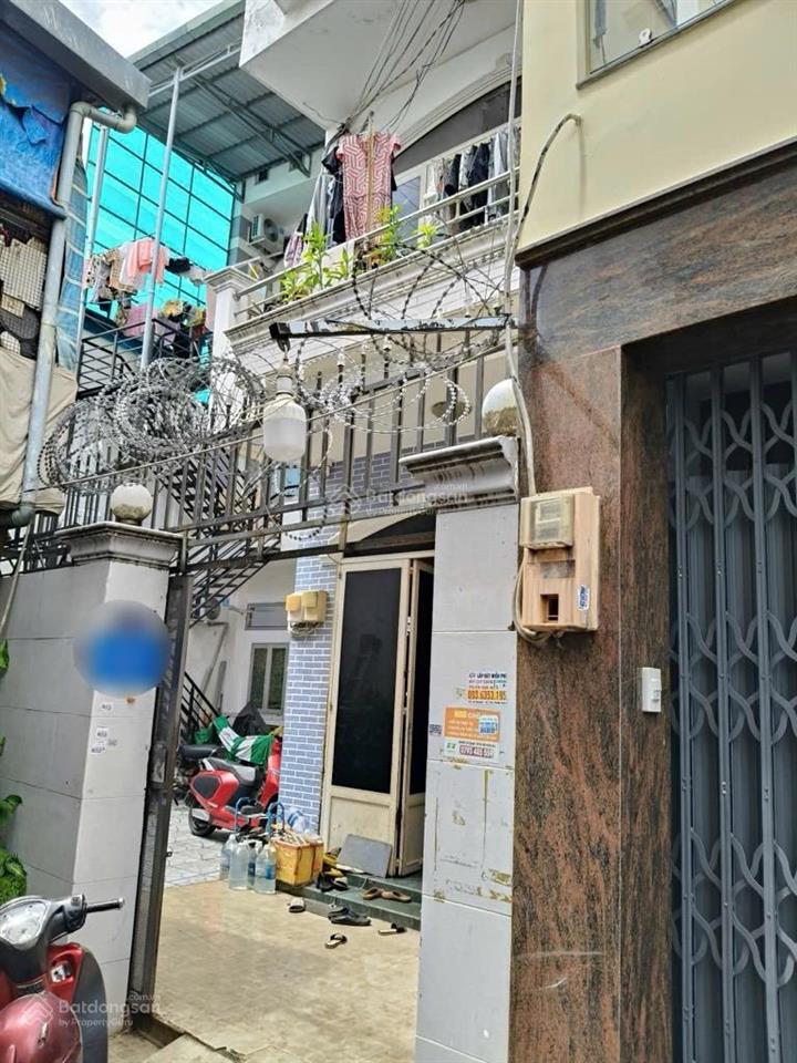 Quận 10  chdv khai thác 70 triệu/tháng  cmt8  4 tầng  ngang khủng 8.5m  147.3m2  19.5 tỷ tl!