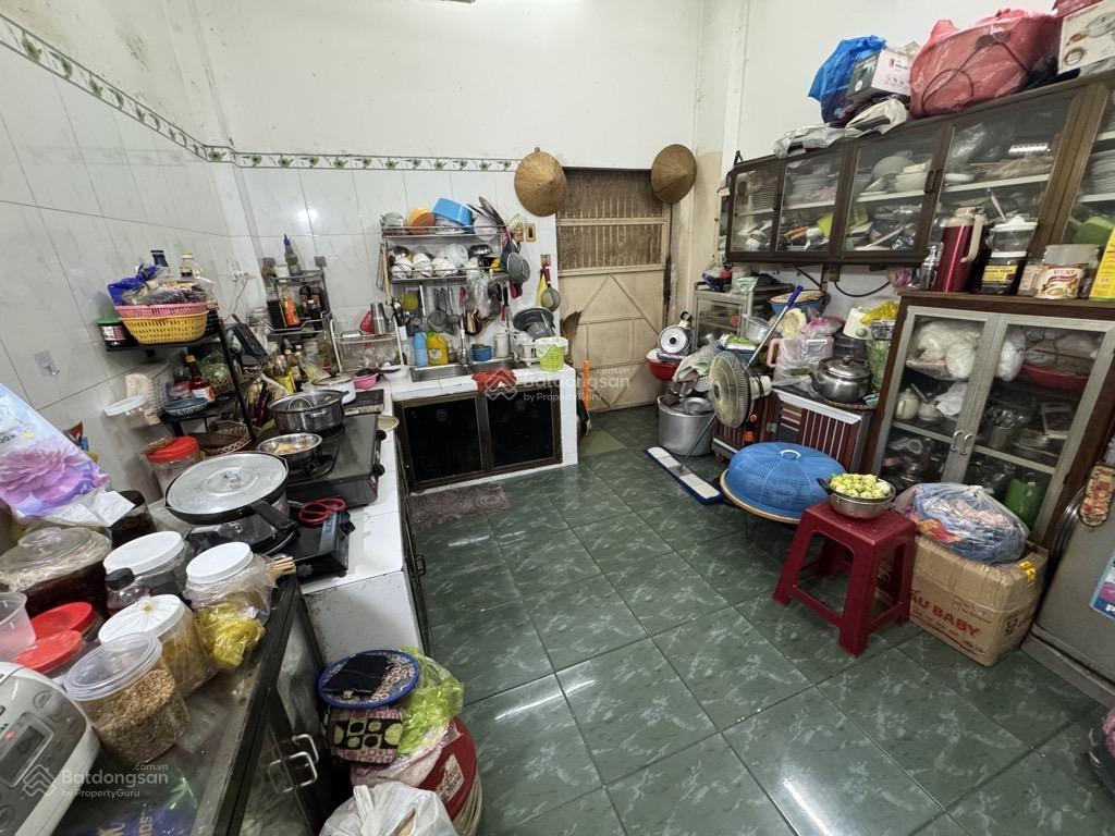 Quận 10  chdv khai thác 70 triệu/tháng  cmt8  4 tầng  ngang khủng 8.5m  147.3m2  19.5 tỷ tl!