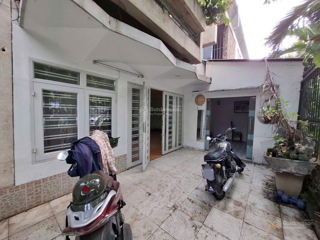 Hẻm rộng 10m thông ô tô đậu hàng dài chiều ngang 12m siêu hiếm ngay hàng xanh gần quận 1