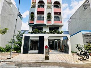 Siêu phẩm đón tết 4 tầng thiết kế hiện đại full nội thất xin sò hẻm xe tải sát phạm văn đồng