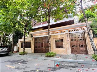 Biệt thự vip 200m trần kim xuyến  khu lão thành cách mạng  an ninh  đẳng cấp  hiếm bán.