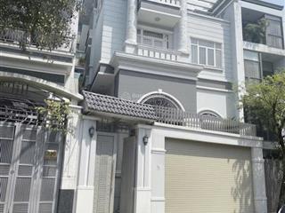 Diện tích khủng duy nhất nhà mặt tiền hòa hưng, quận 10  dt 14 x 16m  kc 4 tầng  giá 37 tỷ