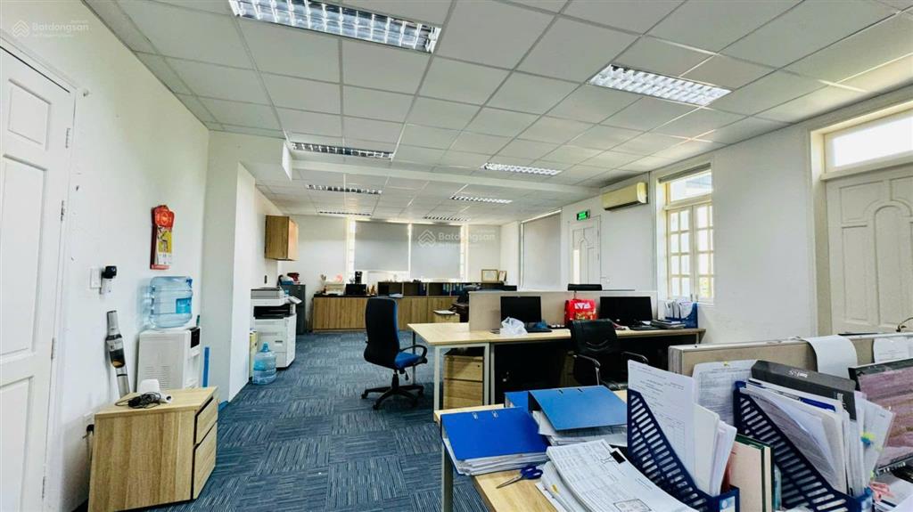 Diện tích khủng duy nhất nhà mặt tiền hòa hưng, quận 10  dt 14 x 16m  kc 4 tầng  giá 37 tỷ