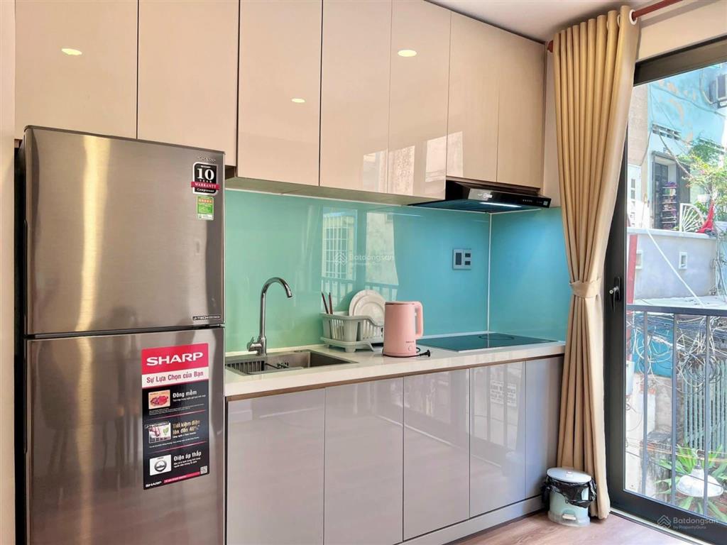 Căn hộ ban công 30m2 full quận 10 nguyễn tri phương gần đh kinh tế ueh vạn hạnh mall huflit hce