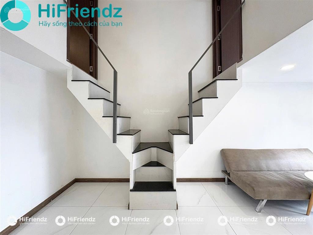 Căn hộ 2pn  2wc mới xây ban công full nội thất máy giặt riêng, có thang máy bảo vệ  ít phí